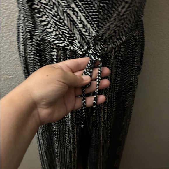 Robin Piccone Black & White Abstract Print Halter Jumpsuit Cover-Up S - Picture 7 of 14